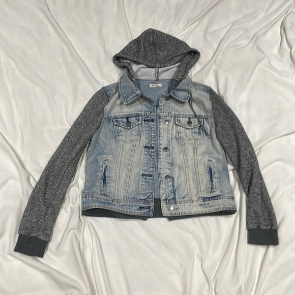 Ardene Denim & Sweater Jacket - Picture 1 of 3